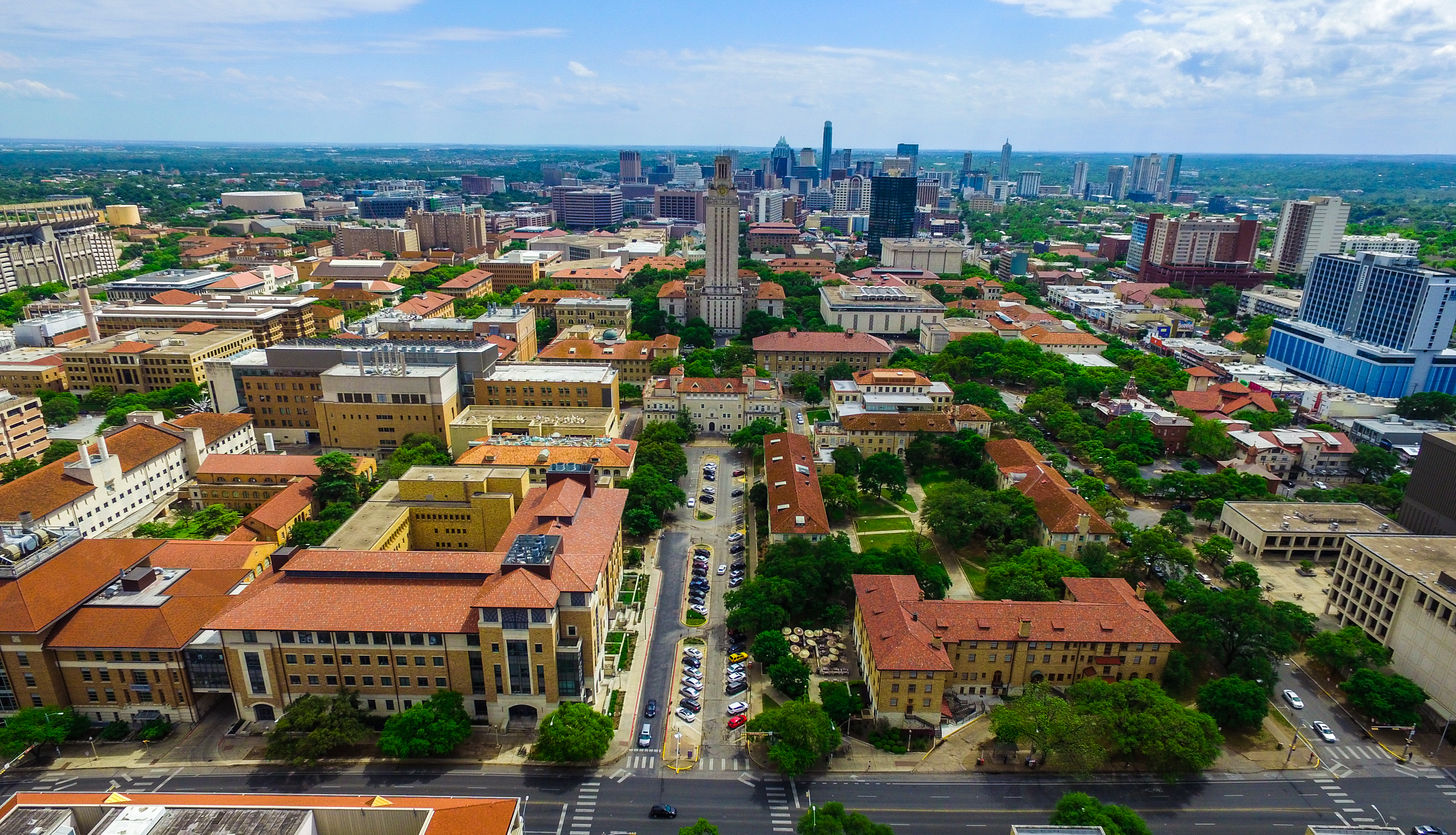University of Texas - Austin Off-Campus Housing Guide